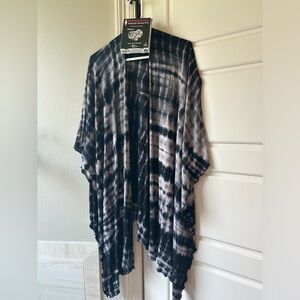 Bamboobies Bundle! Multifunctional shawl + NWT washable Nursing Pads